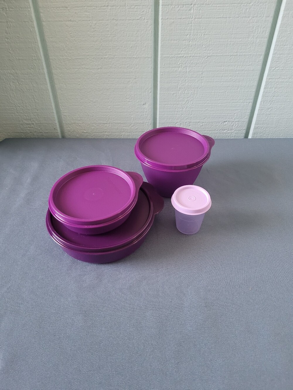 Tupperware Little Bit of Everything Set Purple